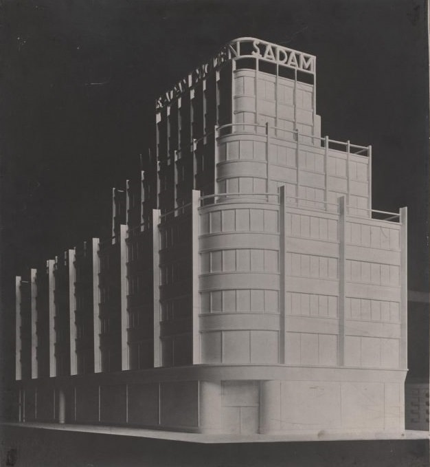 #24 Hans Poelzig , Max Krajewsky Geschäftshaus S. Adam, Leipziger Straße_ Friedrichstraße, Berlin