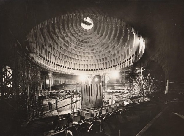 #25 Hans Poelzig , Großes Schauspielhaus, Berlin, 1919