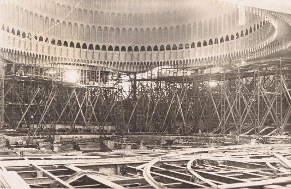 #29 Hans Poelzig , Großes Schauspielhaus, Berlin, 1919