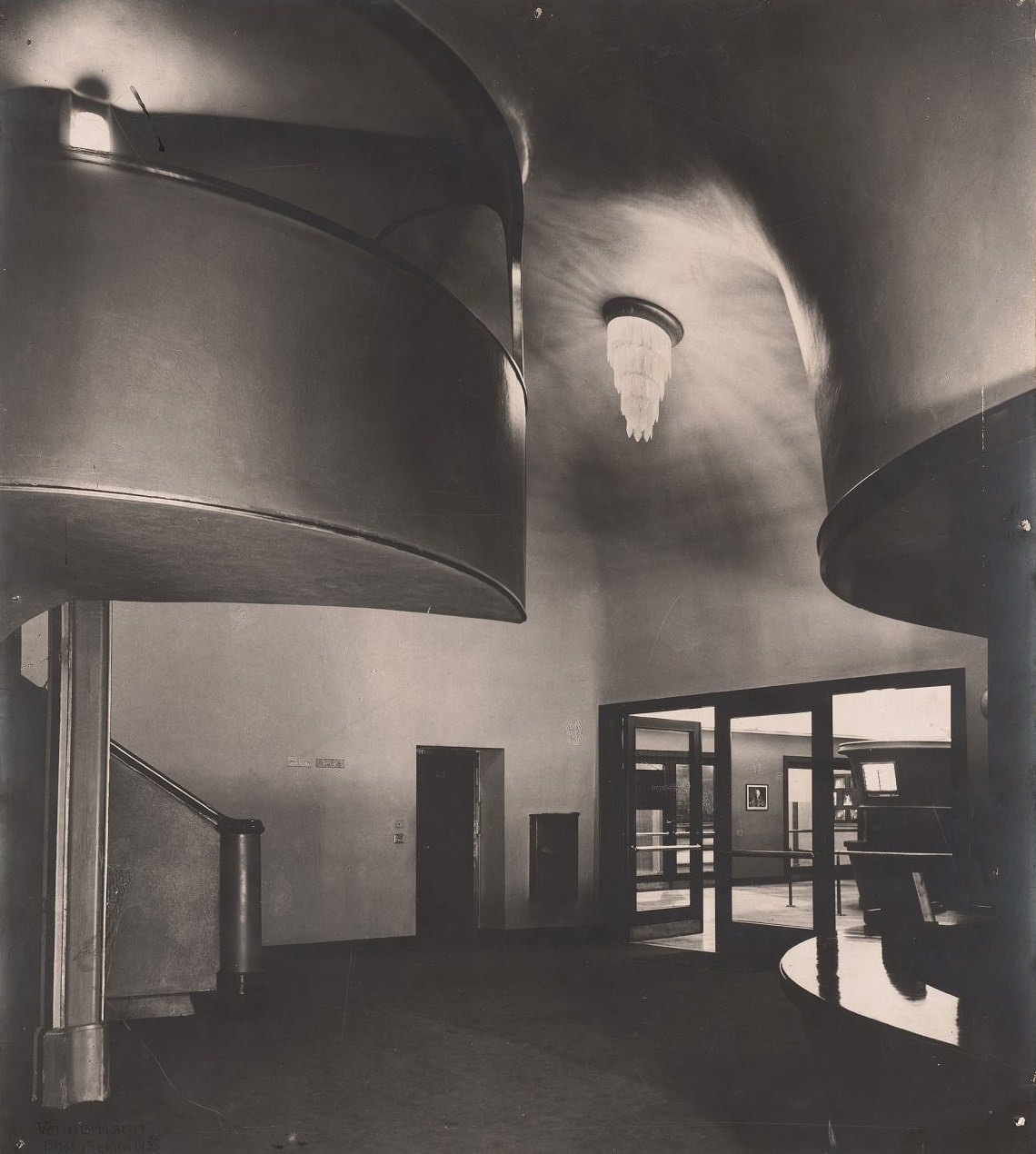 #5 Hans Poelzig (1869-1936) Capitol-Lichtspiele am Zoo, Berlin