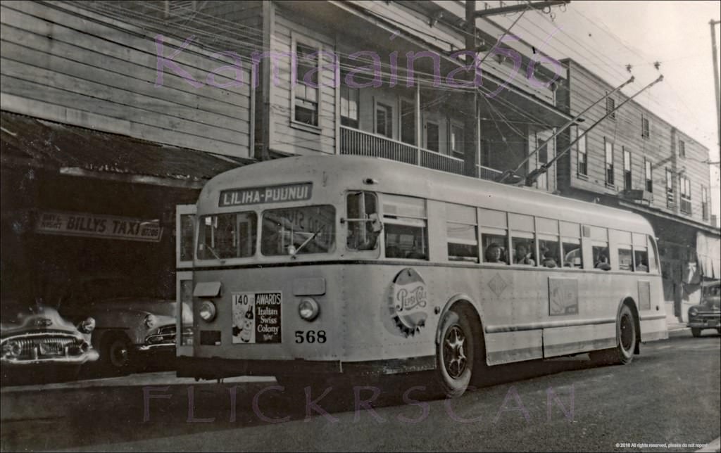 #133 Liliha-Puunui Bus Honolulu, 1950s.