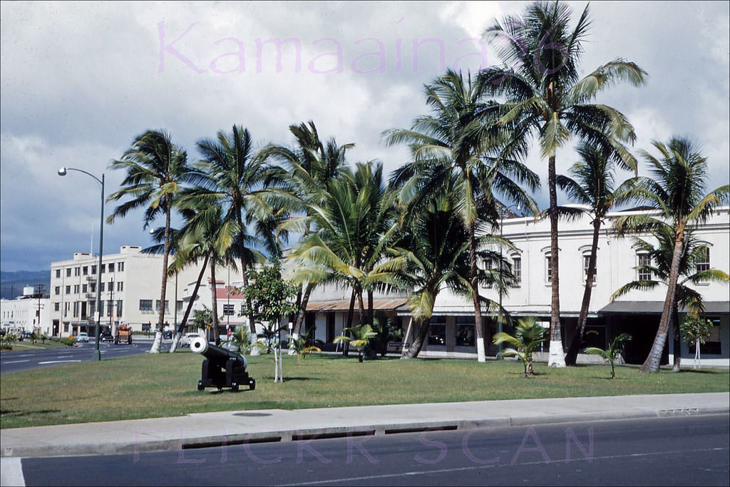 #138 Walker Park Fort St Honolulu, 1953.