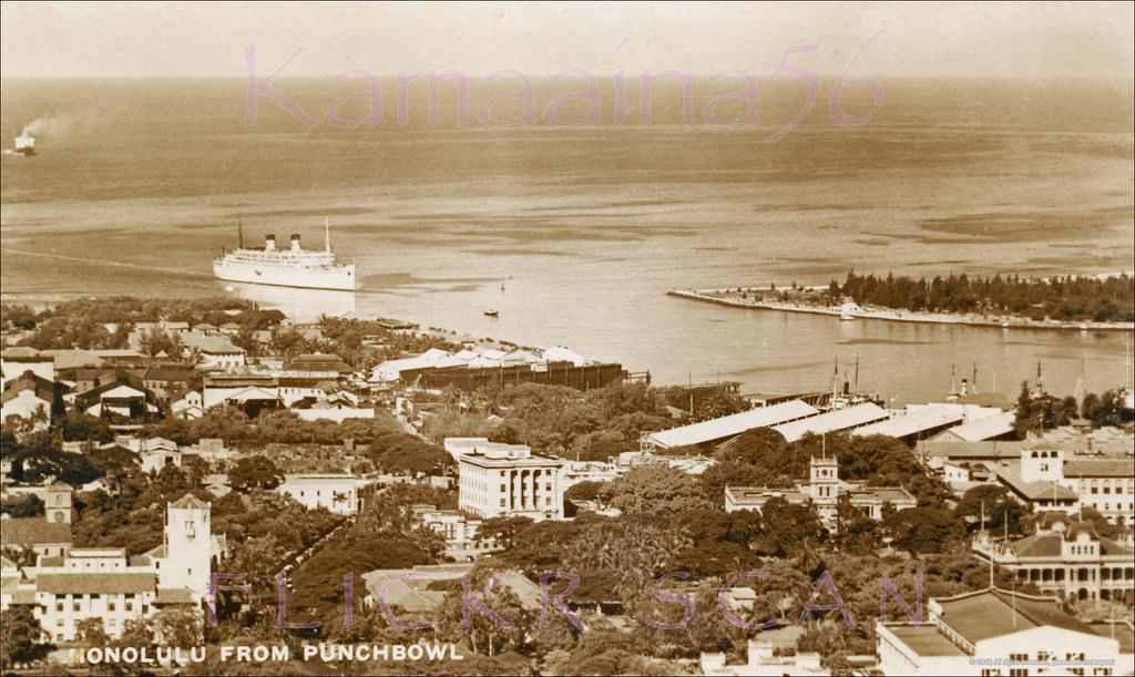 #2 Detailed birdseye view from Punchbowl Crater looking down on Honolulu Harbor, 1940s