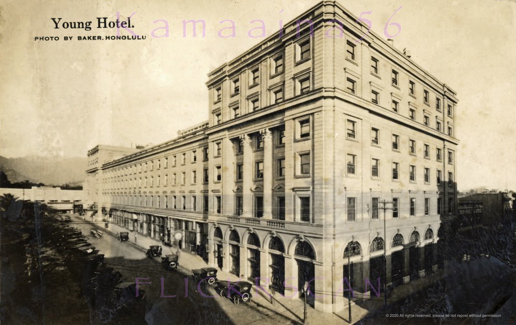 #55 Young Hotel Honolulu, 1920s.