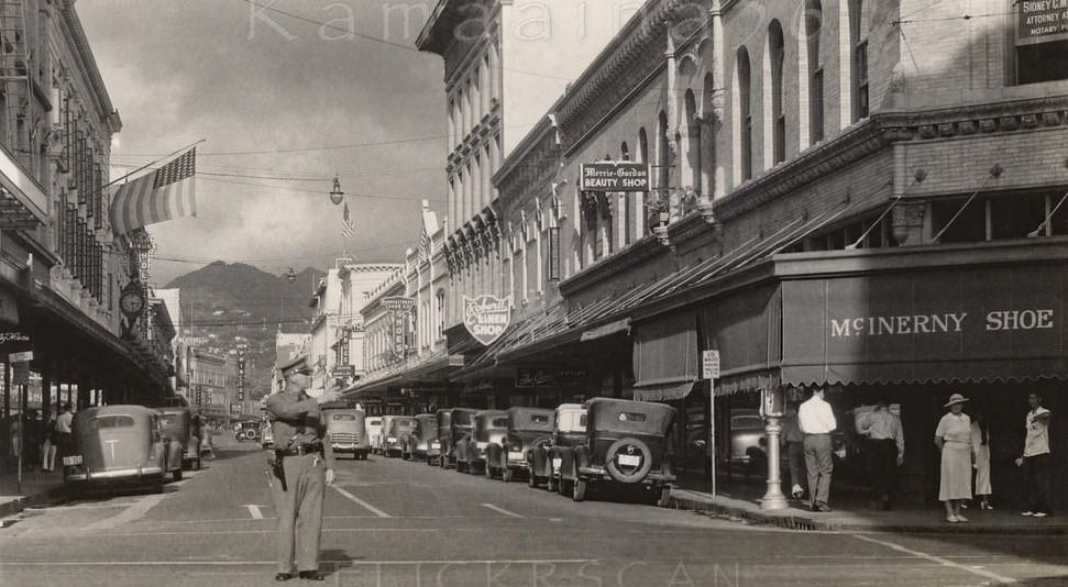 #63 Downtown Honolulu’s commercial Fort Street seen from the corner of South King Street, 1937