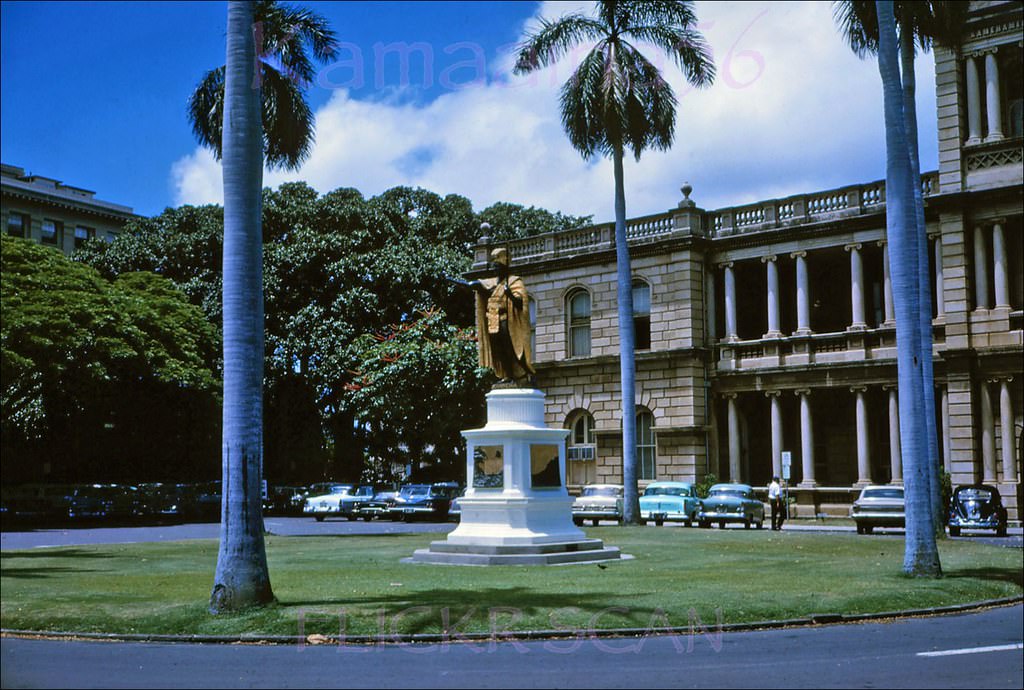 #114 Courthouse Kamehameha, 1963.