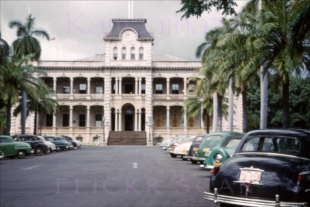 #194 Iolani Palace Capitol Honolulu, 1952.