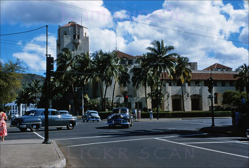 #200 Looking mauka towards Honolulu City Hall at the corner of Punchbowl Street and South King. Part of a vintage slide group from around 1954.