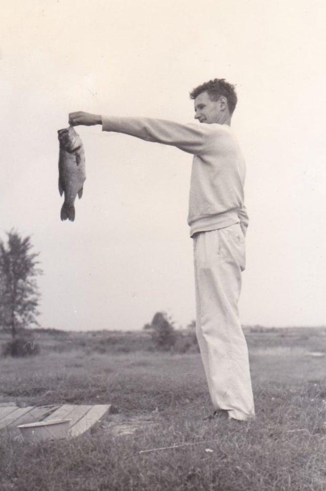 Hilarious Vintage Photos of Men Holding their Fish Funny