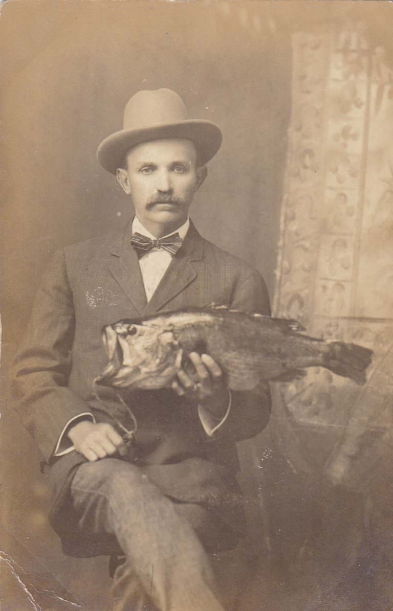 Hilarious Vintage Photos of Men Holding their Fish Funny