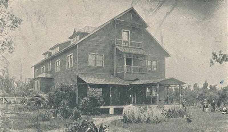 #110 Main building of the Hotel Joullian, Coden, 1907