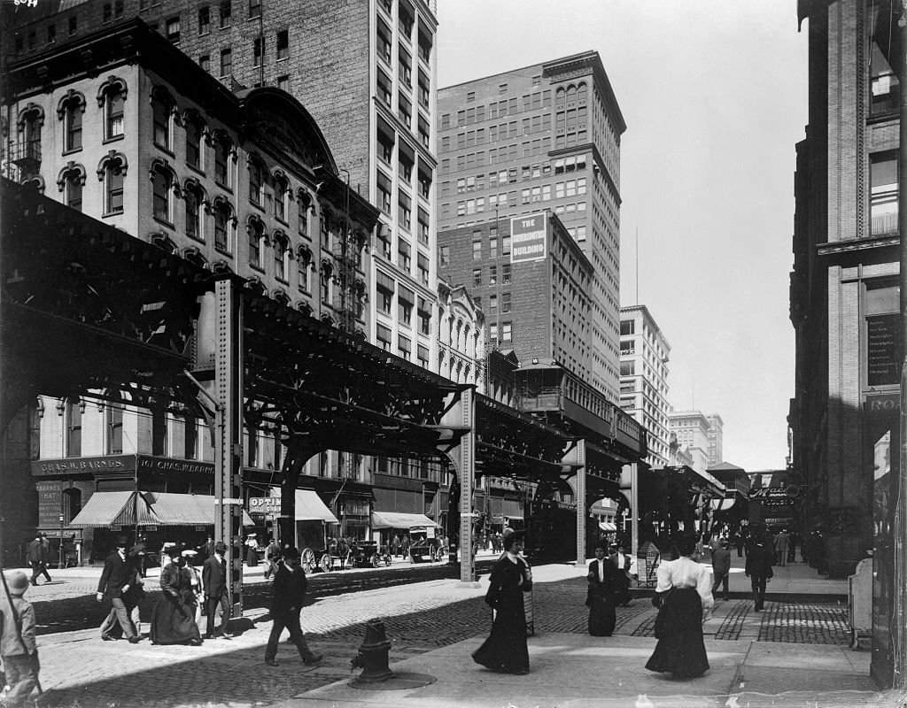 #47 View of the elevated tracks on Wabash Avenue, north from Monroe Street, Chicago, Illinois, 1905.