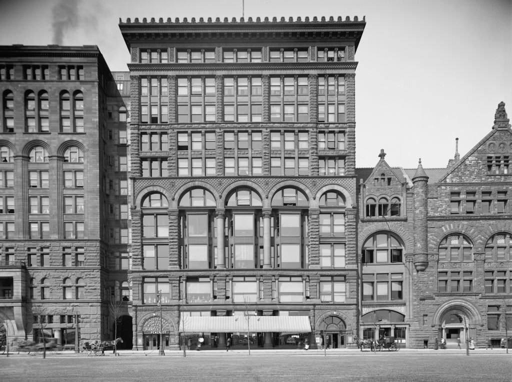 #77 Fine Arts Building, Chicago, 1900