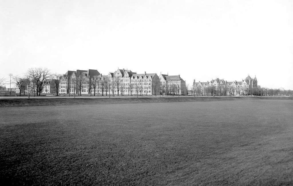 #79 University of Chicago, 1900