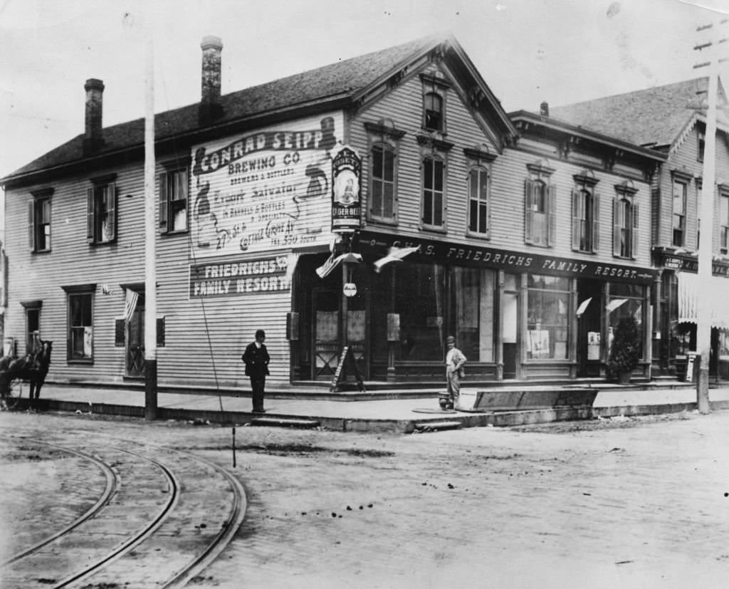 #85 Exterior of Charles Frederichs Family Resort, located at 5497 Lakeside Avenue, Chicago, 1900s