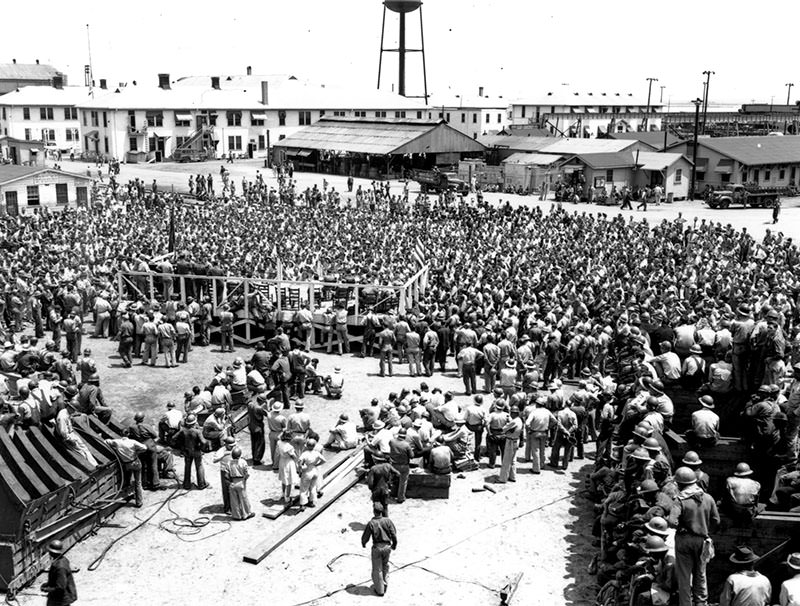 #40 Victory in Europe Celebration, 1945