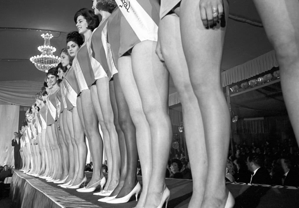 #160 Many long legs could be seen during the contest of ‘Miss United Nations’ on 14 February 1963 on Mallorca.