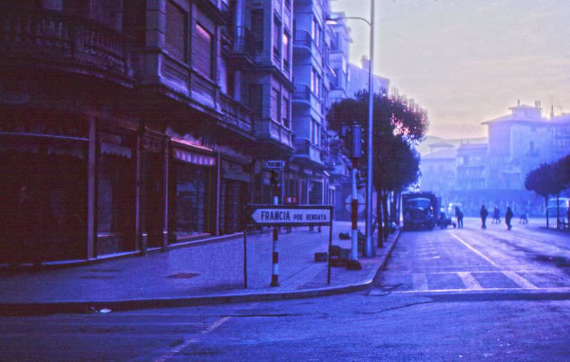 #260 “Francia por Hendaya” sign, Irún, Janury 1963