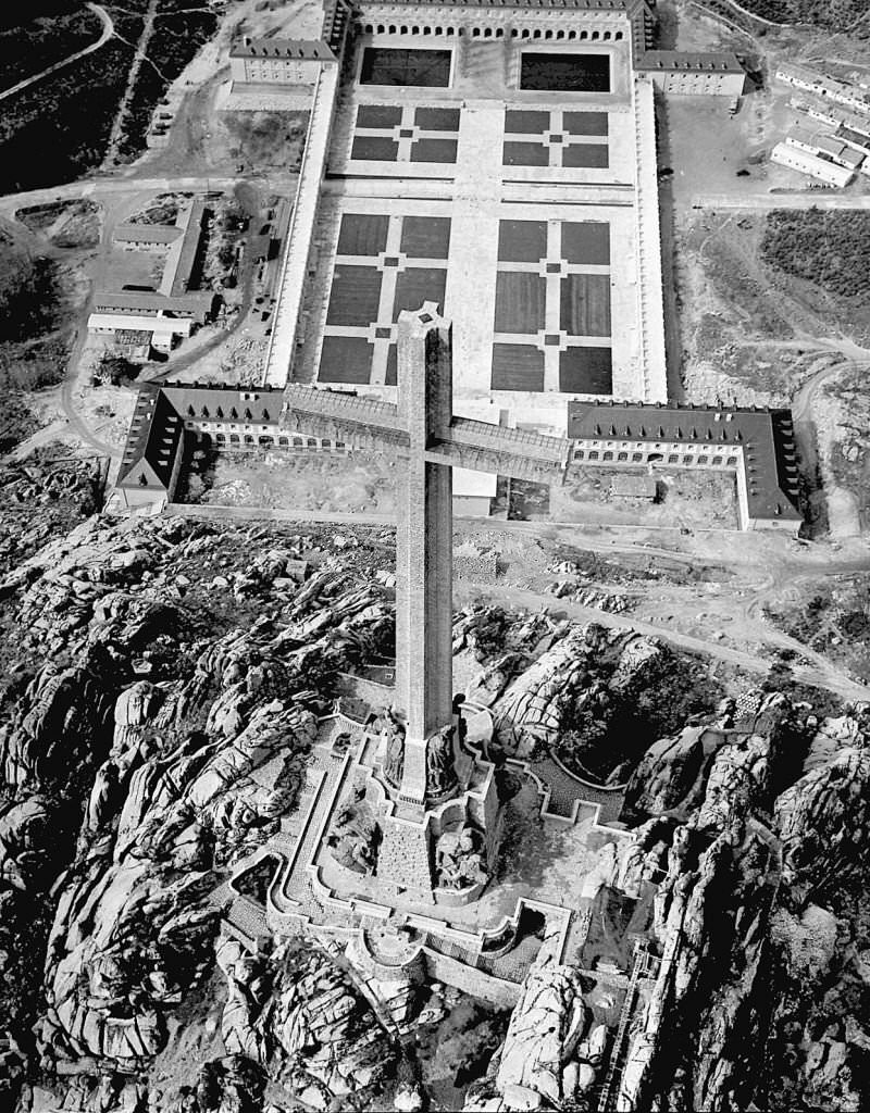 #52 Abbey of the Holy Cross of the Valley of the Fallen, built by order of the Spanish dictator Francisco Franco in the Valley of Cuelgamuros, in San Lorenzo del Escorial, Madrid, 1960s