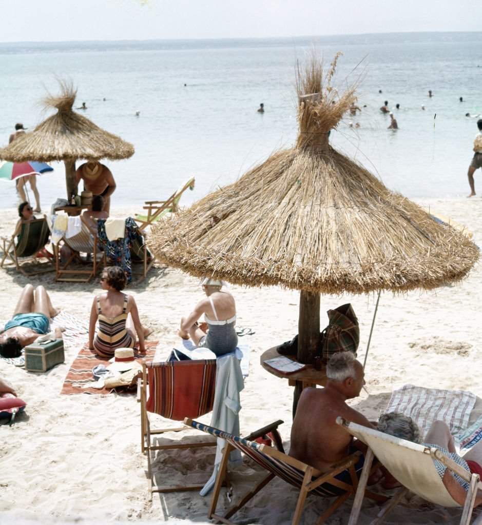 #59 Beach of Palma de Mallorca, 1960