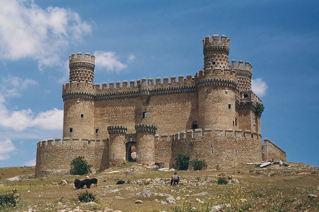 #65 The New Castle of Manzanares el Real (aka ‘Castle of los Mendoza’), Manzanares el Real, Spain, 1960.