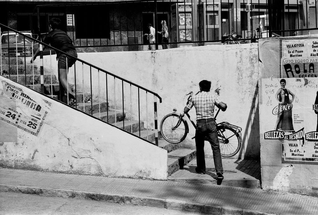 #117 Scene of daily life in Villajoyosa in Spain, September 4, 1977