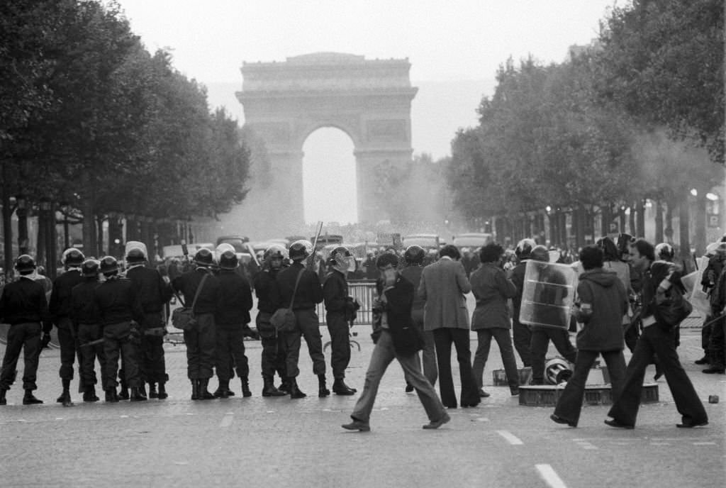 #188 Demonstration during the trial of 16 Basque nationalists in Burgos, Spain, September 28, 1975.