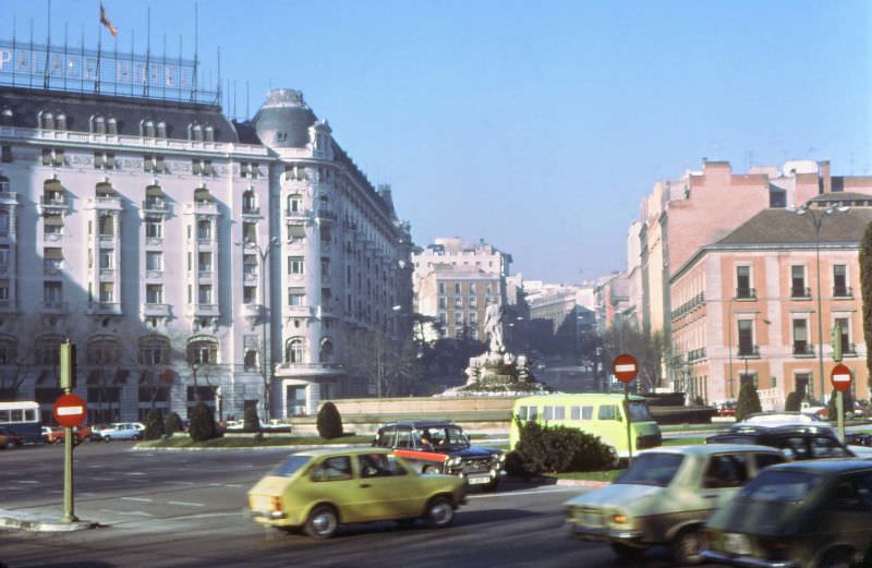 #241 Palos de Moguer, Madrid, 1977