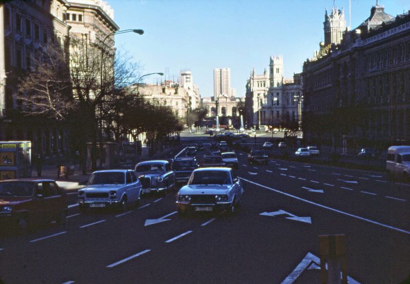 #242 Palos de Moguer, Madrid, 1977