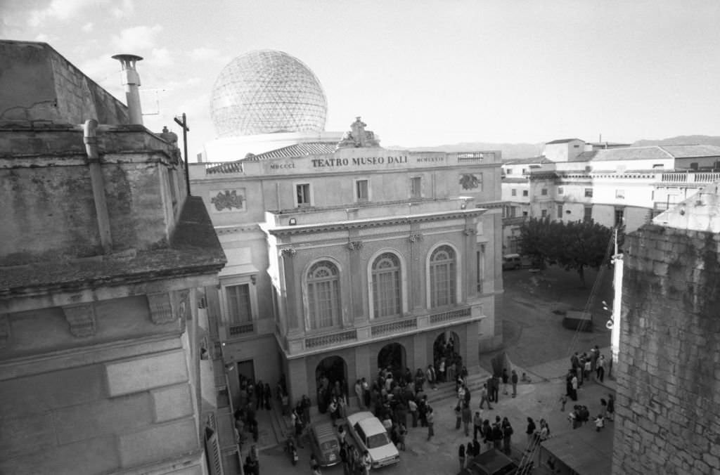 Facade of Salvador Dali’s theatre-museum in Figueras on September 28, 1974.