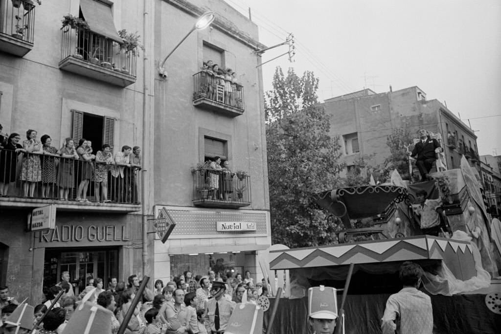 #59 Triumphant entry of Salvador Dali on a chariot in Tarragona on August 17, 1973, Spain.