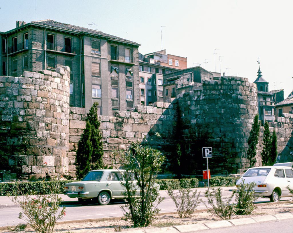 #31 View of a section of the ancient Roman wall along Avenida de Cesar Augusto (near the intersection with Calle Escobar), Zaragoza, Aragon, Spain, 1984.