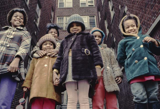 #22 Girls, Bronx, 1970