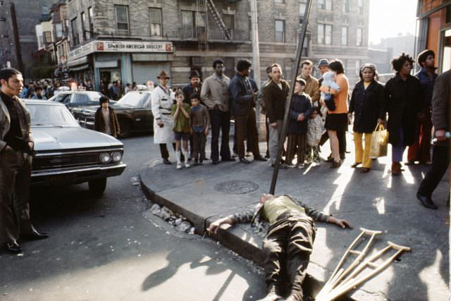 #31 Hoe Avenue at 172nd St., Bronx, 1970