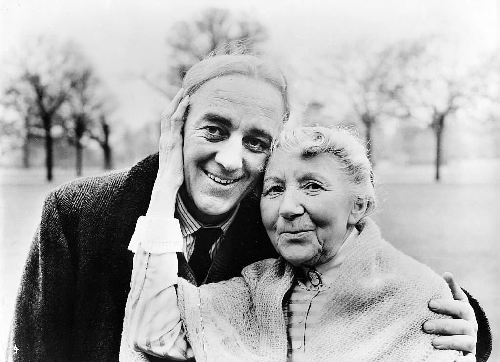 ‘Lady Killers’, 1955