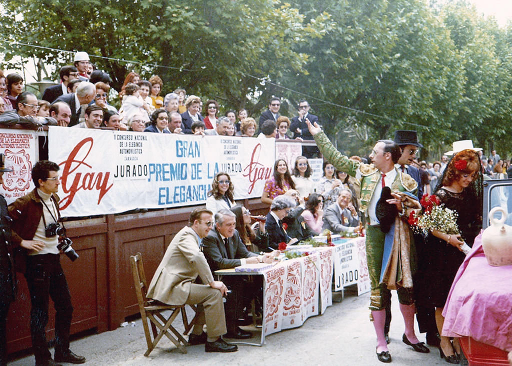 #108 Avenue of the Béarnese, 1971