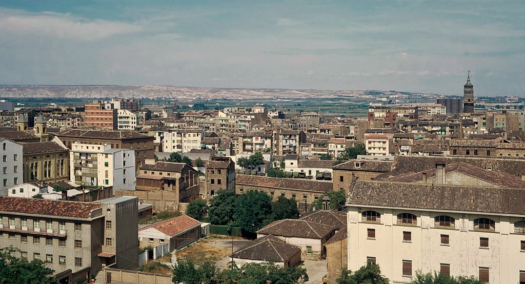 #154 Panoramic view of the northwest from the height of the Colegio Mayor Universitario Virgen del Carmen, on José Luis Albareda street, 1971