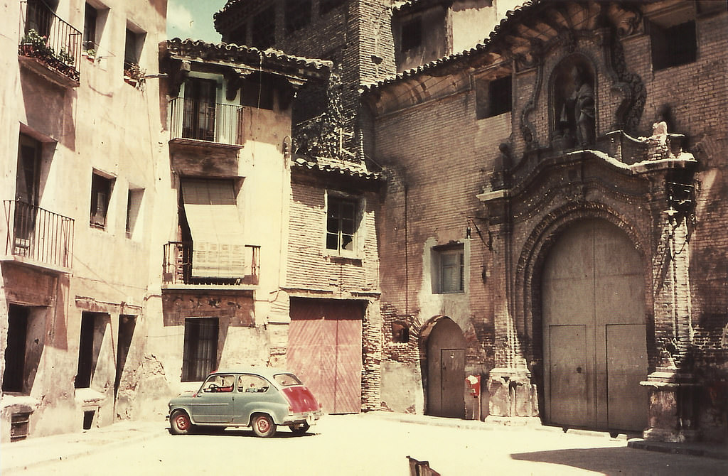 #18 Appearance of Plaza de San Nicolás, with Seat 600.