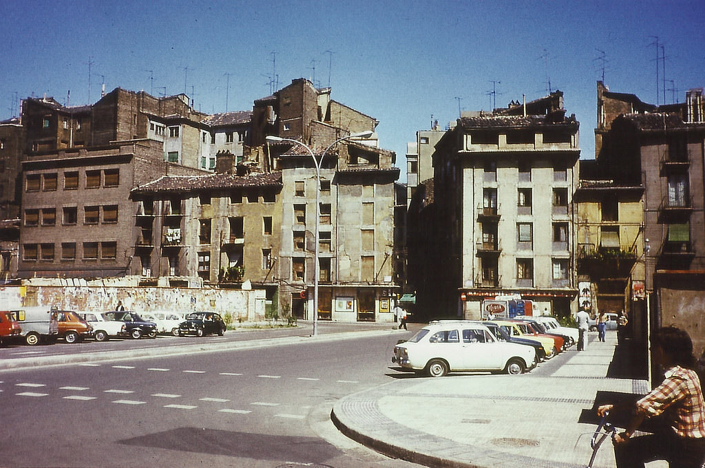 #210 Azoque Street, 1972