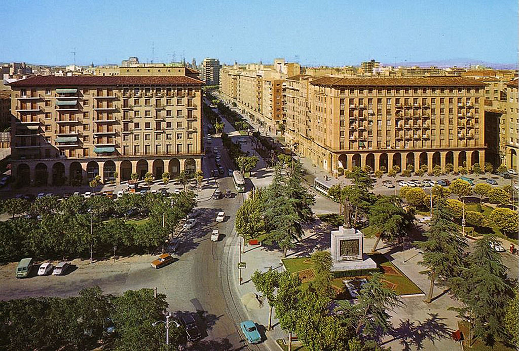 #29 Plaza San Francisco, 1970