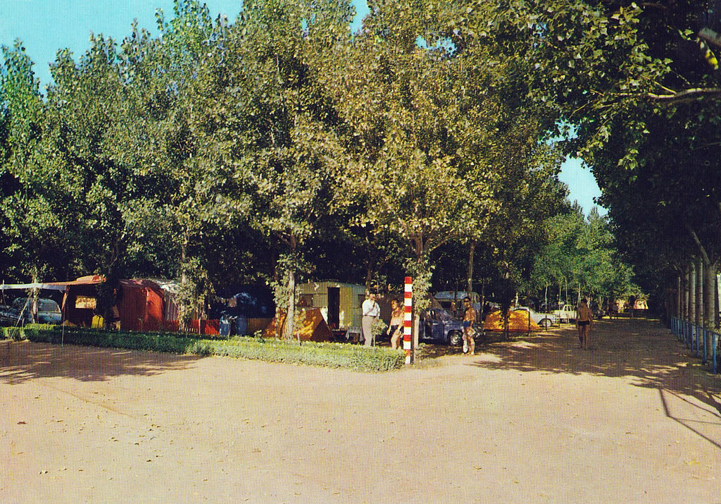 #40 View of the camping area of the Helios Swimming Center, 1970