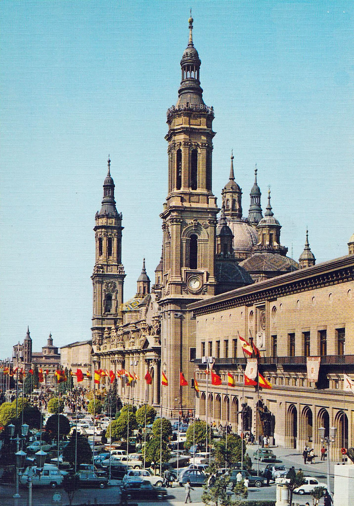#8 View of the City Hall and the Pilar from the Plaza del Pilar, 1970