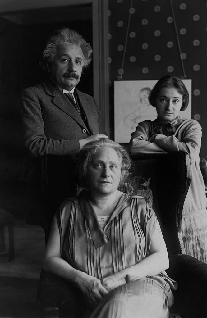 #122 Albert Einstein with his wife Elsa and their daughter Margot at home in Berlin, 1929