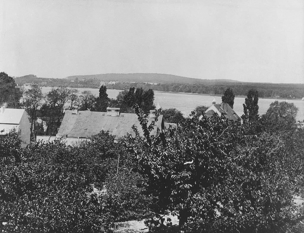 #124 Albert Einstein