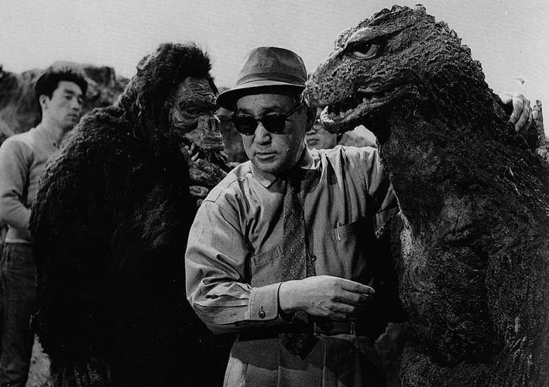 Stunning Behind-the-scene Photos from the Making of the first Godzilla movie, 1954 Movies