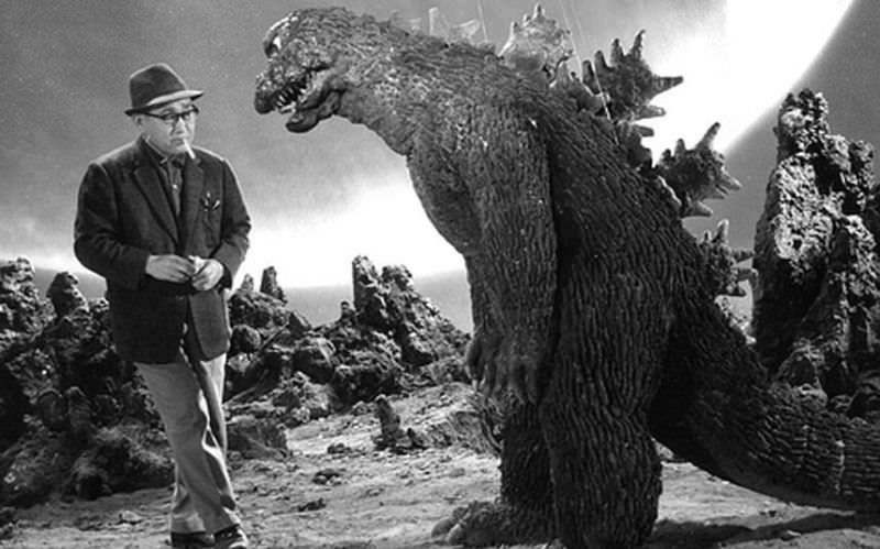 Stunning Behind-the-scene Photos from the Making of the first Godzilla movie, 1954 Movies