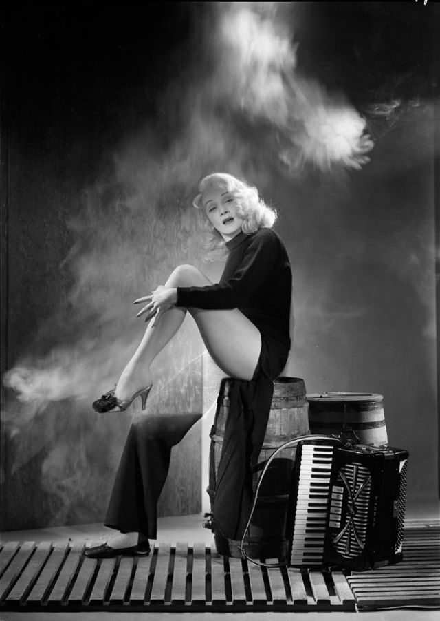 #39 Marlene Dietrich, 1957