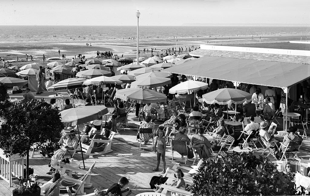 #120 Deauville, 1950