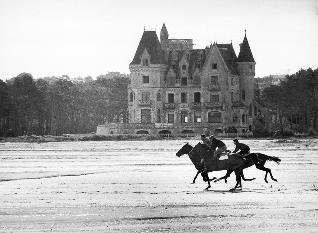 #53 Racehorses Galloping on the Beach in the Morning at Deauville, 1909