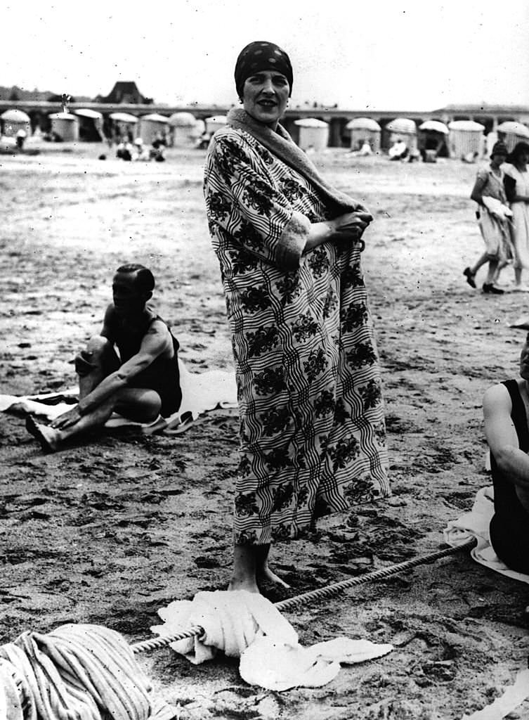 #8 Lady Louis Mountbatten on the beach at Deauville, 1925